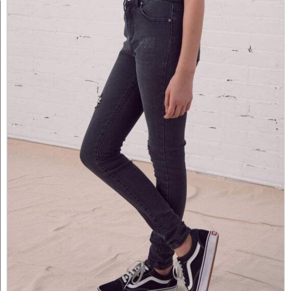 ❌SOLD❌ RSQ Miami Jean Jeggings in Burgundy